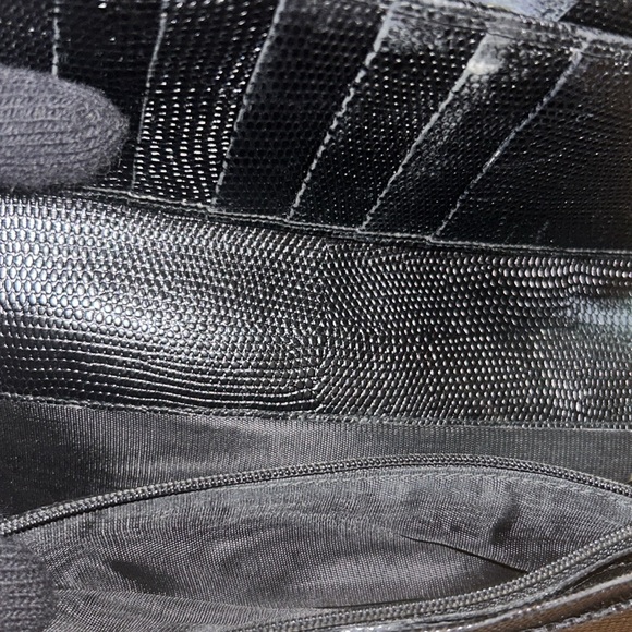 Salvatore Ferragamo Vara Black Leather Long Bifold Wallet Made in ITALY - Picture 9 of 9